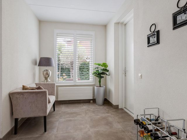 Taxushout 12, Barendrecht