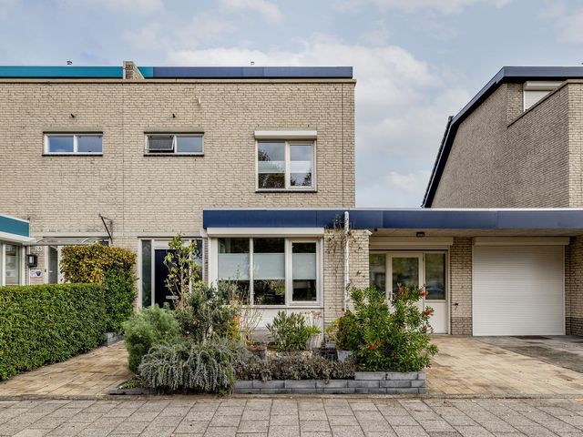 Harplaan 30, Barendrecht