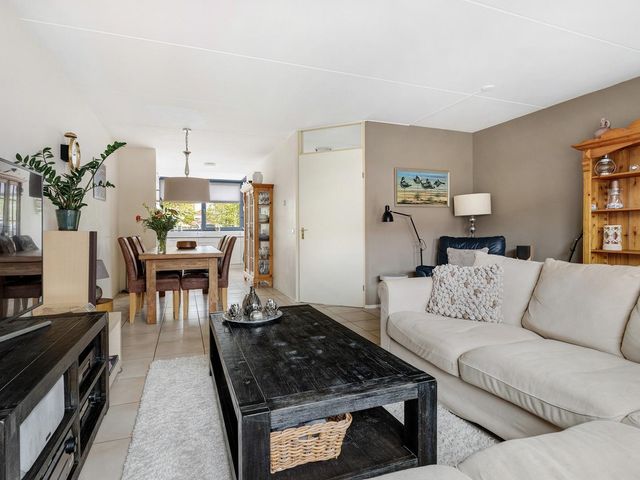 Schubertdreef 43, Barendrecht