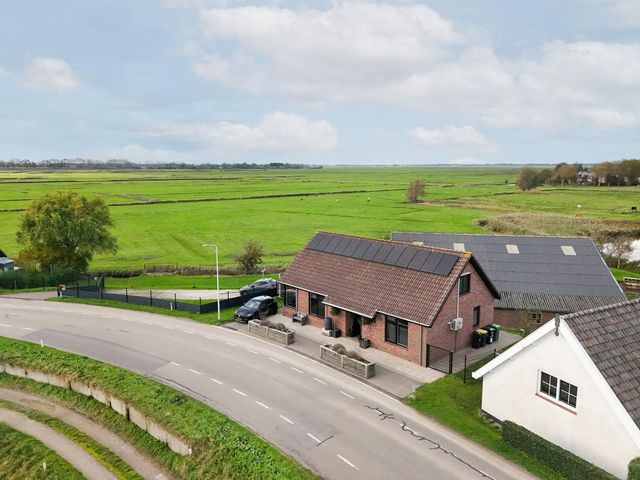 Weelsedijk 46, Strijen