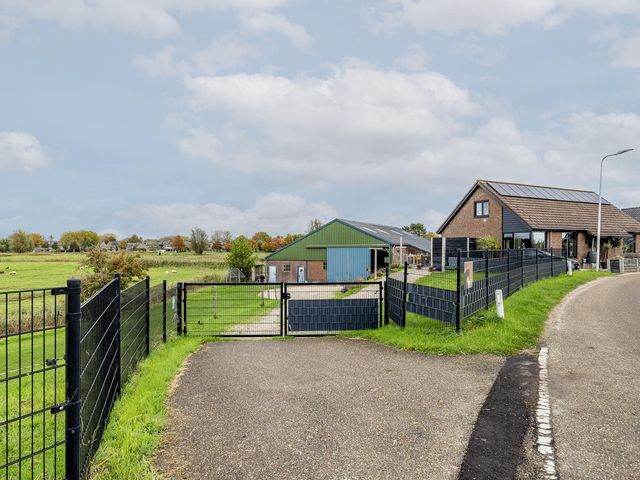 Weelsedijk 46, Strijen