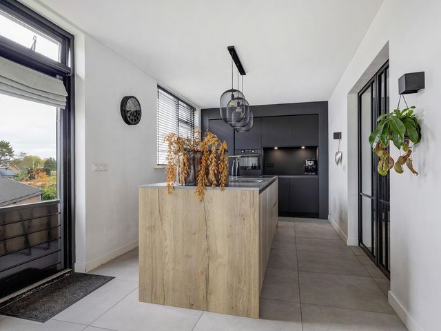 Weelsedijk 46, Strijen