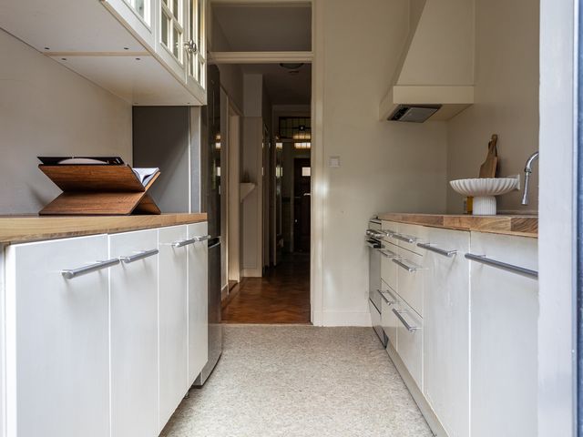 Koningin Julianalaan 6, Voorburg