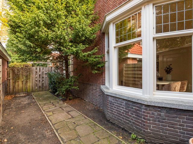 Koningin Julianalaan 6, Voorburg