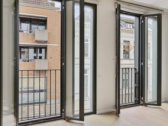 Ginnekenweg 180A1, Breda