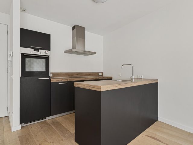 Ginnekenweg 180A1, Breda