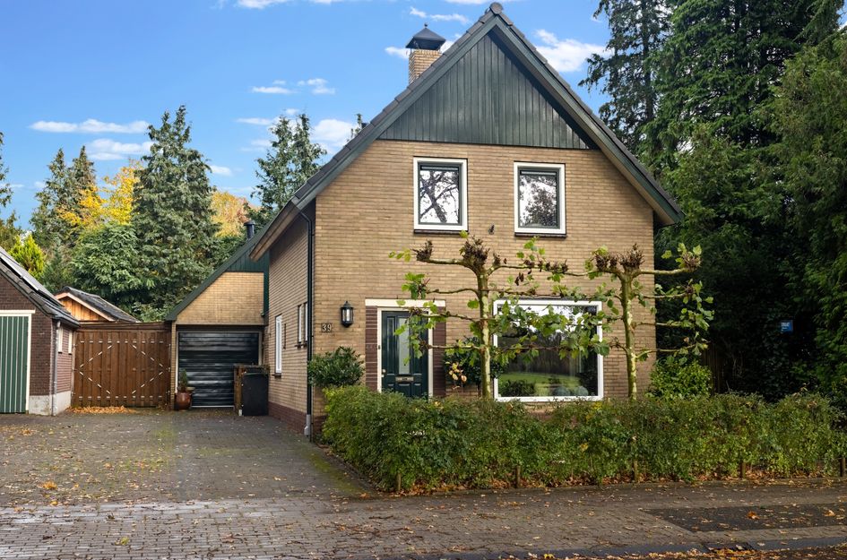 Burgemeester van der Borchstraat 39