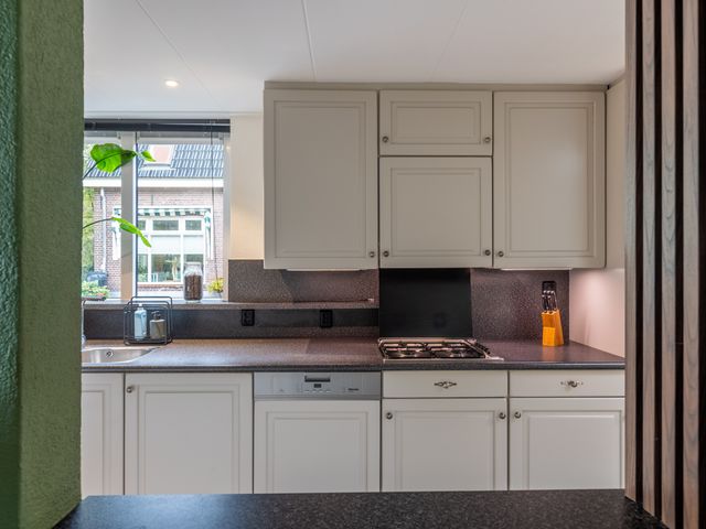 Burgemeester van der Borchstraat 39, Holten