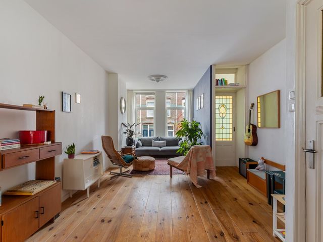 Van Oosterzeestraat 30B, Rotterdam