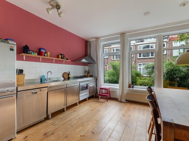 Van Oosterzeestraat 30B, Rotterdam