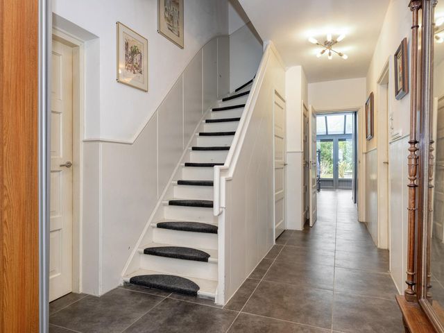 Bernhardstraat 12, Geleen