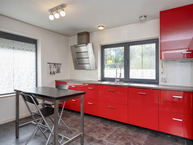 Bernhardstraat 12, Geleen