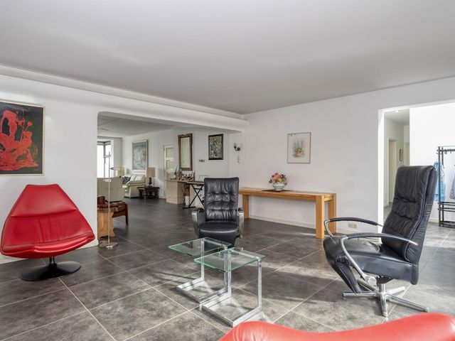 Bernhardstraat 12, Geleen