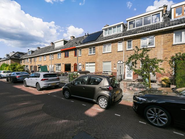 Jan de Weertstraat 32, Den Haag