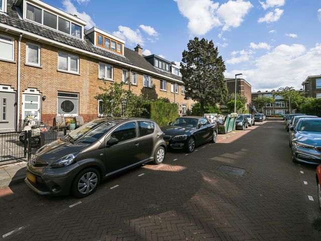 Jan de Weertstraat 32, Den Haag