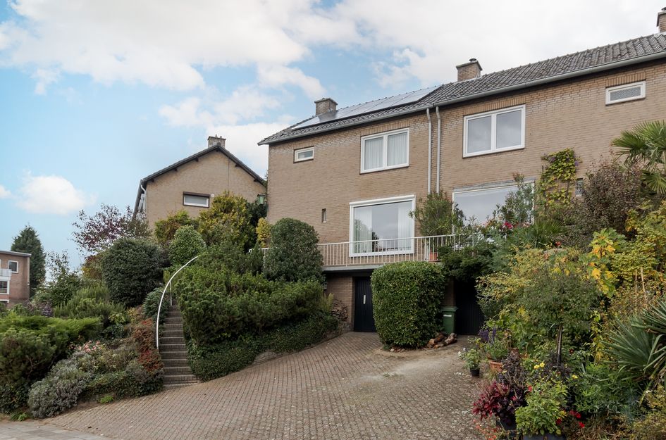 Pastoor Arnold Somyasingel 1