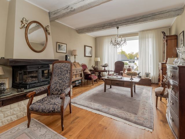 Pastoor Arnold Somyasingel 1, Meerssen