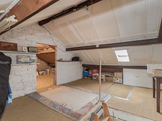 Pastoor Arnold Somyasingel 1, Meerssen