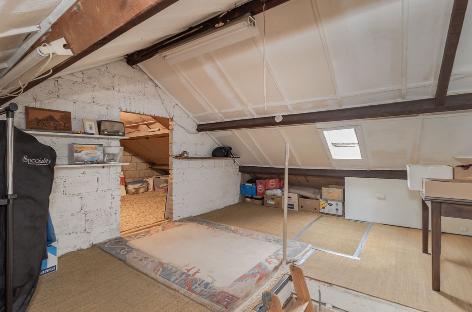 Pastoor Arnold Somyasingel 1