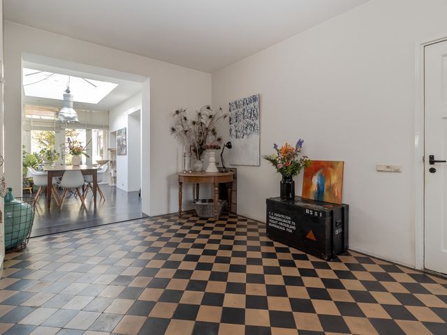 Raadhuisstraat 27, Urmond