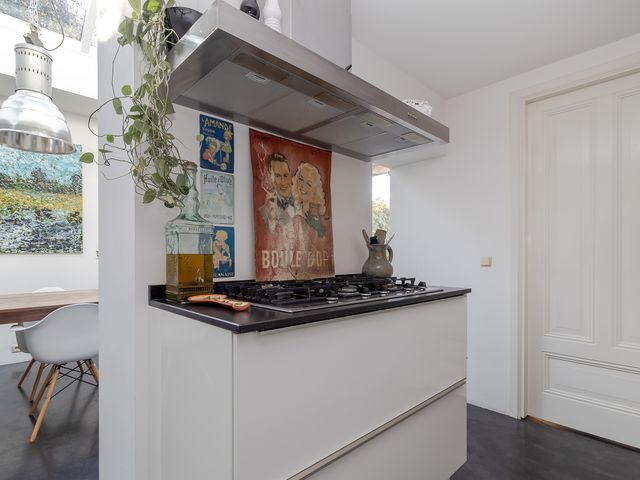 Raadhuisstraat 27, Urmond