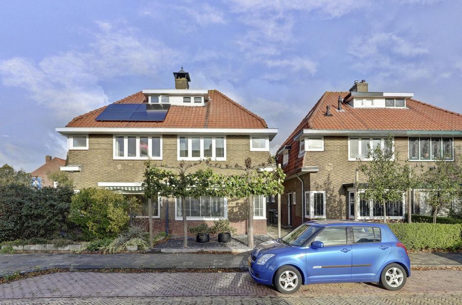 Kamperfoeliestraat 52