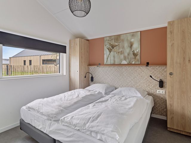 Langeweg 112 493B, Breskens