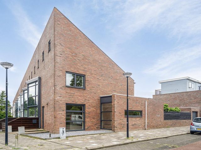 Aletta Jacobstuin 1, Heerhugowaard