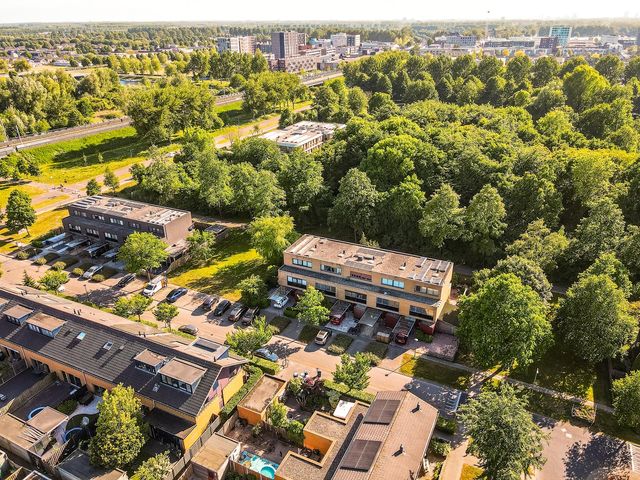 Novemberstraat 13, Almere