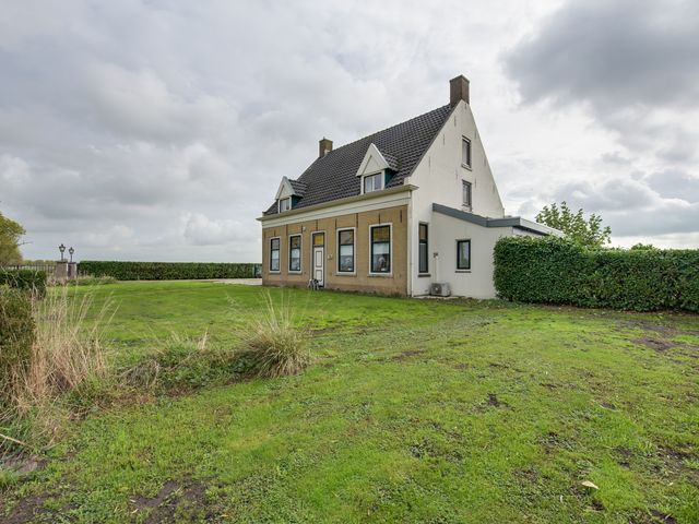 De Langeweg 74, Zevenbergschen Hoek