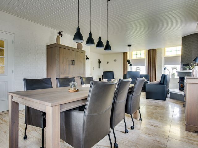 De Langeweg 74, Zevenbergschen Hoek