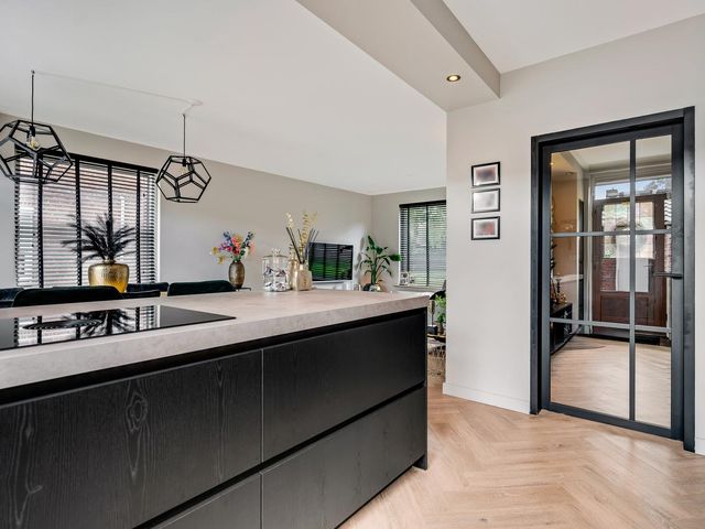 Zuiderstraat 8, Weert