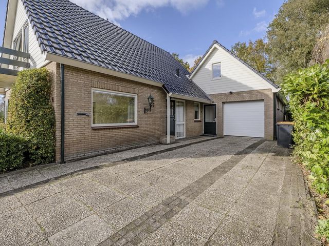 Vijfhoek 6, Fluitenberg