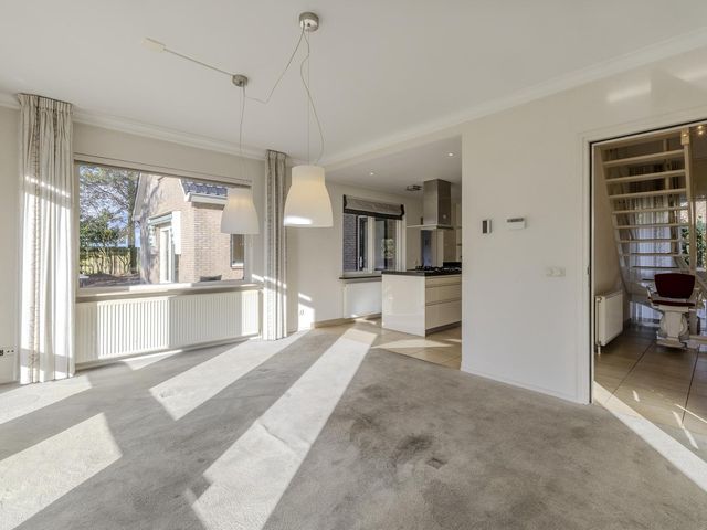 Vijfhoek 6, Fluitenberg