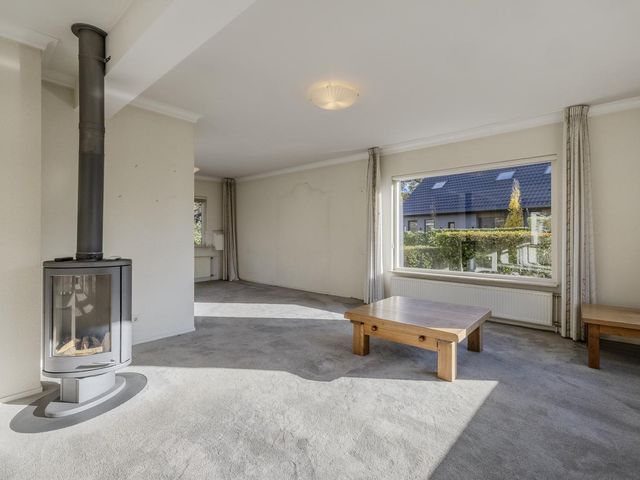 Vijfhoek 6, Fluitenberg