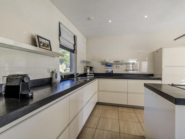 Vijfhoek 6, Fluitenberg