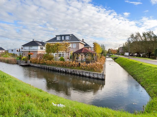 Gerrit Voorenkade 1, Rotterdam