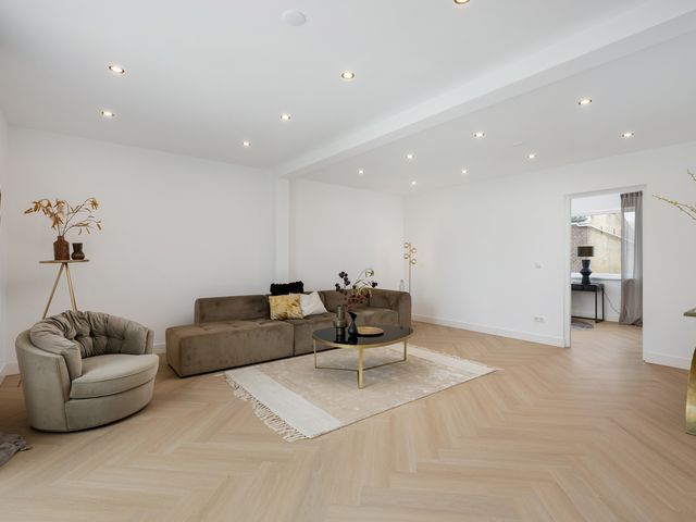 Dorpsstraat 216, Zevenhuizen