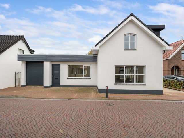 Dorpsstraat 216, Zevenhuizen