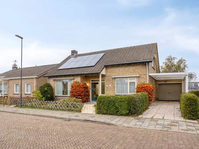 Van Steestraat 3, 's-Heerenhoek