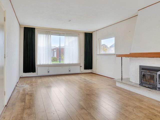 Van Steestraat 3, 's-Heerenhoek