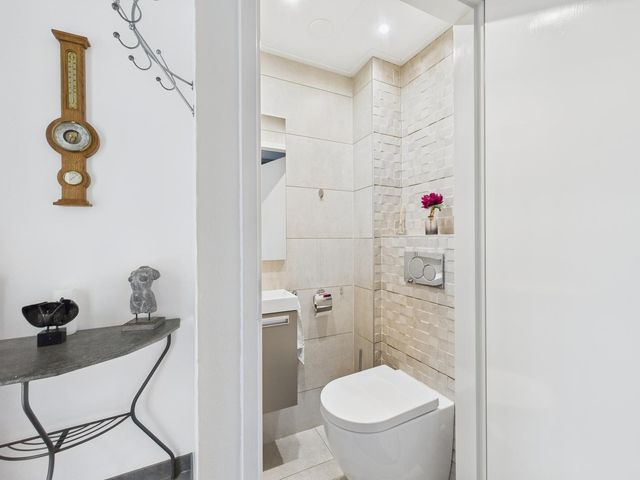 Madame Curiestraat 28, Terneuzen