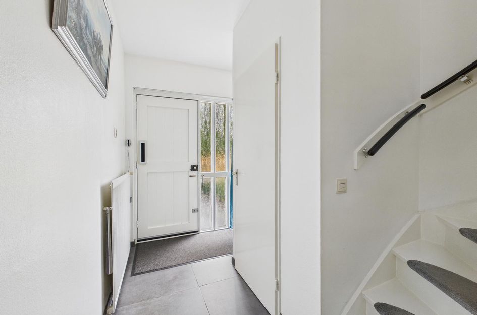 Madame Curiestraat 28