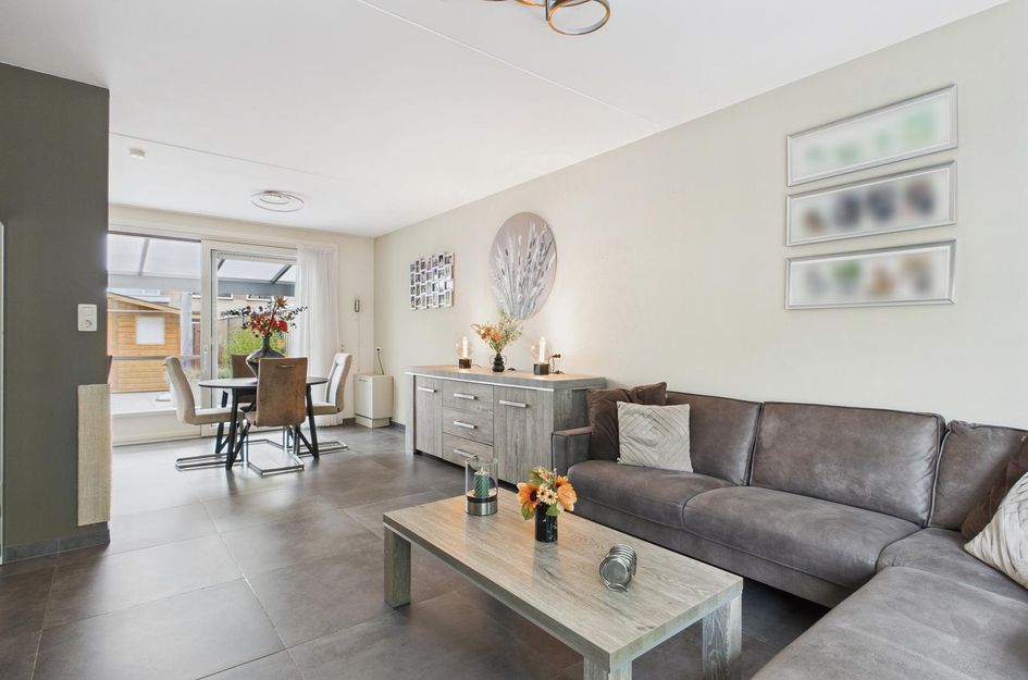 Madame Curiestraat 28