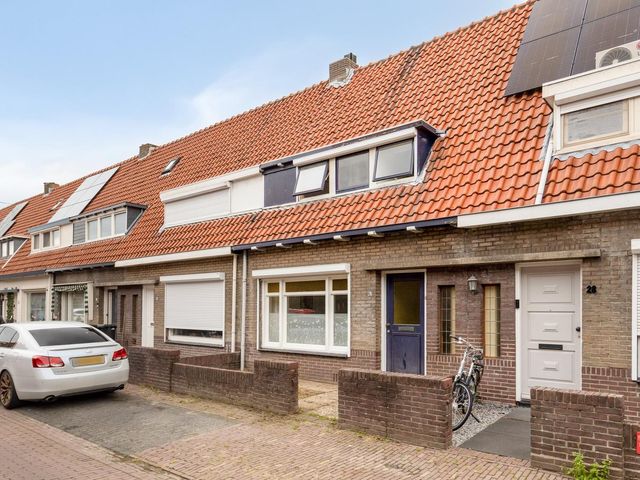 Hondiusstraat 26, Terneuzen