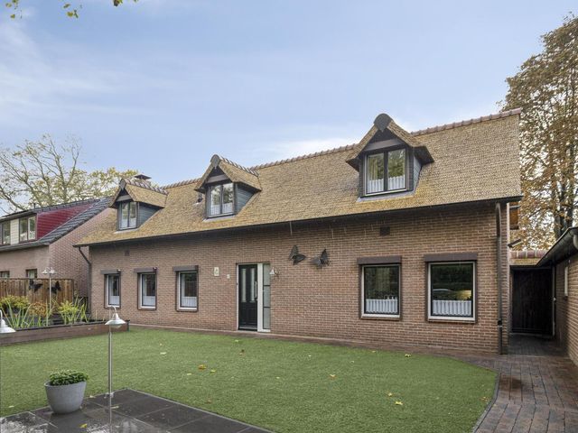 Emmabaan 65, Koewacht