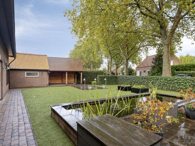 Emmabaan 65, Koewacht