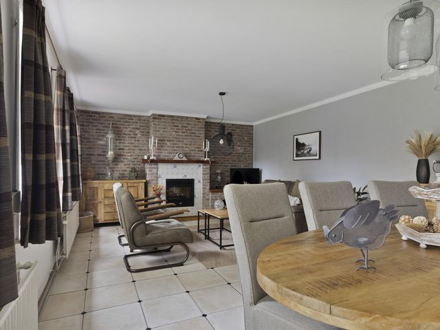 Emmabaan 65, Koewacht