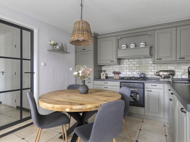 Emmabaan 65, Koewacht