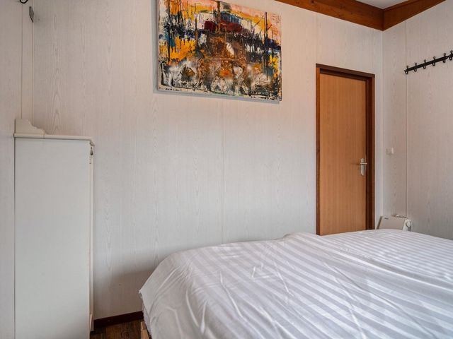 Nieuwlandseweg 76, Sint-Annaland